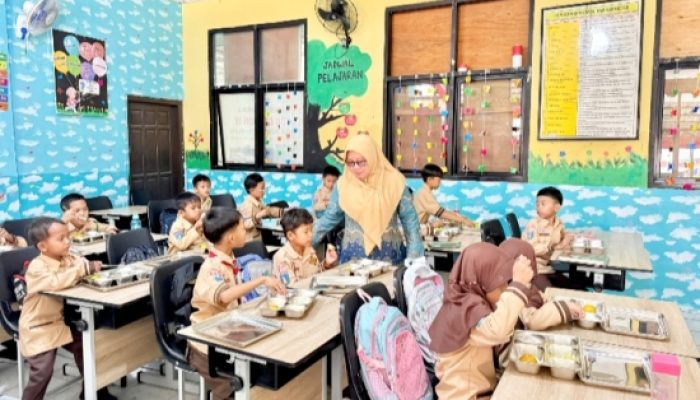 Antusiasme Siswa SDN 09 Kota Cilegon Sambut Program Makan Bergizi Gratis dari Pemerintah