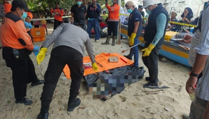 Penemuan Mayat di Pantai Desa Batu Beriga, Polisi Bersama Basarnas Lakukan Evakuasi dan Penyelidikan