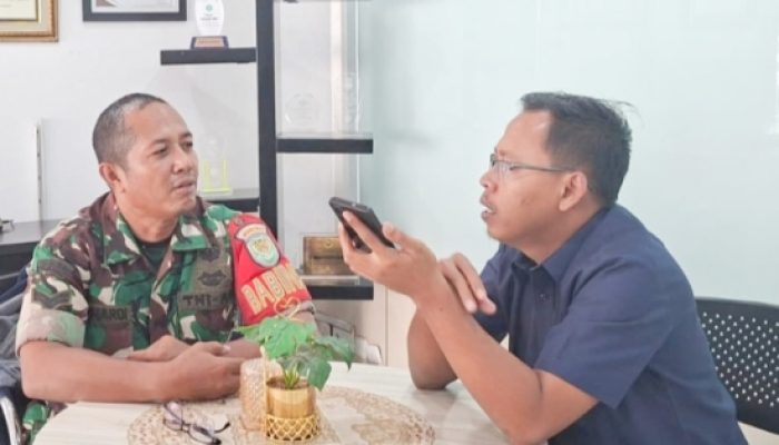 Babinsa Koramil 2307/Ciwandan Dorong Warga Aktif Gotong Royong Lewat Komsos