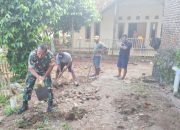 Babinsa Koramil 2307/Ciwandan Laksanakan Karbak Bersama Warga : Wujudkan Lingkungan Bersih dan Kepedulian Sosial