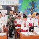 Babinsa Koramil 2301/Cilegon Gelar Pelatihan Baris-Berbaris dan Kedisiplinan di Dua Sekolah