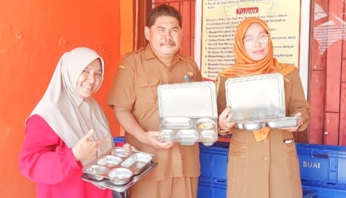 Program Makan Bergizi Gratis (MBG) di SDN Masigit 1 Kota Cilegon Disambut Antusias