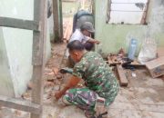 Babinsa Koramil 2305/Cinangka Laksanakan Karya Bakti di Desa  Karang Suraga dan Sindanglaya