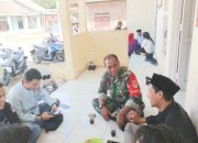 Babinsa Koramil 2306/Mancak Jalin Komunikasi Sosial dengan Warga dan Perangkat Desa