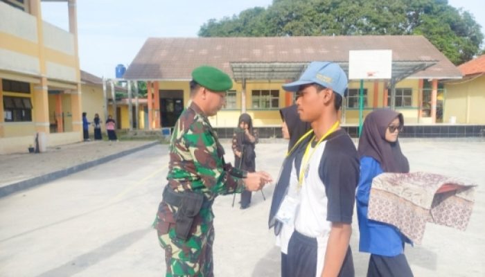 Kodim 0623/Cilegon Beri Bimbingan Mental untuk Siswa SMKN 1 Puloampel : Bentuk Disiplin dan Karakter Bangsa