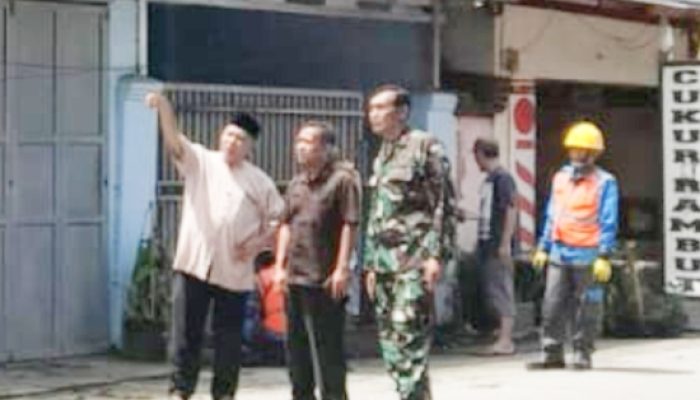 Babinsa Koramil 2301/Cilegon Sigap Tangani Kebakaran Rumah dan Pohon Tumbang Akibat Cuaca Ekstrem