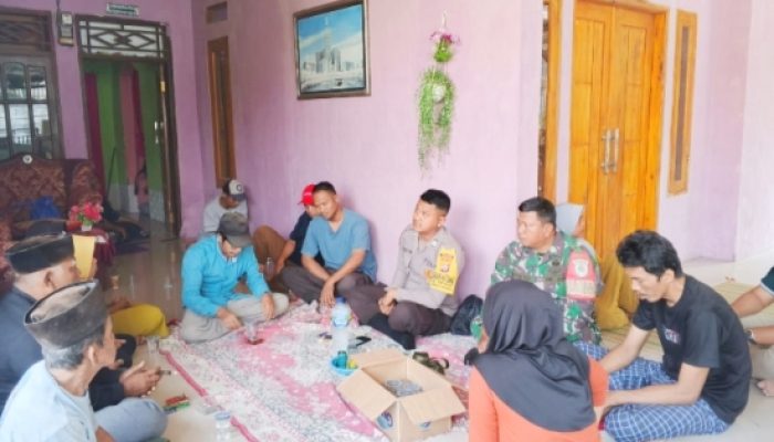 Babinsa Koramil 2307/Ciwandan Dorong Gerakan Gotong Royong Cegah DBD Lewat Komsos di Dua Kelurahan