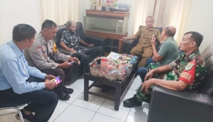 Babinsa Koramil 2301/Cilegon Gelar Komsos Bahas Maraknya UMKM Tanpa Izin Resmi di Dua Kecamatan
