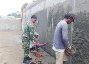 Babinsa Koramil 2305/Cinangka Perkuat Kepedulian Sosial Lewat Karbak di Dua Desa