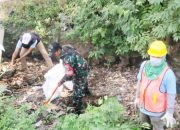 Koramil 2302/Bojonegara Perkuat Kepedulian Lingkungan Lewat Karbak Paving Block dan Pembangunan Pondasi