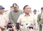 Prabowo Pastikan Pasokan Pangan Cukup di Lokasi Terdampak Bencana yang Terisolasi
