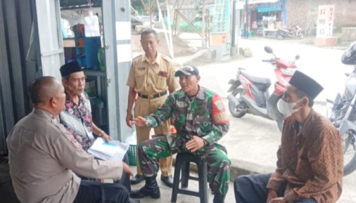 Babinsa Koramil 2307/Ciwandan Perkuat Komsos untuk Antisipasi DBD dan Banjir