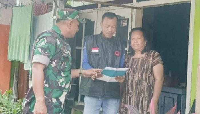 Babinsa Koramil 2303/Pulomerak Aktif Laksanakan Puanter untuk Pendataan Kontrakan dan Listrik Warga di Kota Cilegon