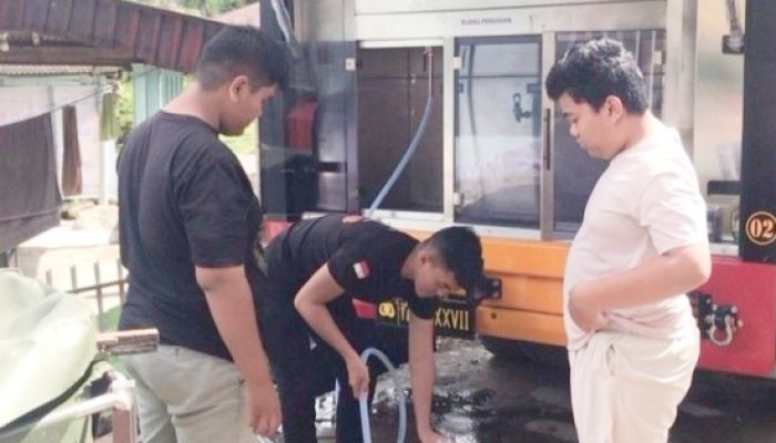 TNI Kerahkan Kendaraan Khusus, Air Bersih untuk Warga Palembayan Agam Makin Tercukupi