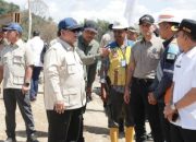 Tutup Tahun di Lokasi Bencana, Prabowo Cek Langsung Jembatan Sungai Garoga Pastikan Akses Tapteng–Tapsel Pulih
