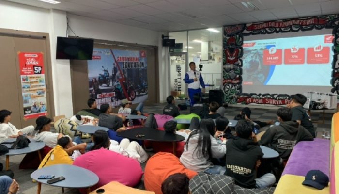 Honda Babel Edukasi Komunitas Lewat Safety Riding