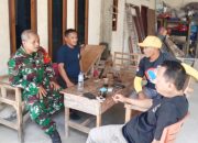 Babinsa Koramil 2303/Pulomerak Perkuat Keamanan dan Kebersihan Lingkungan Lewat Komsos di Cilegon