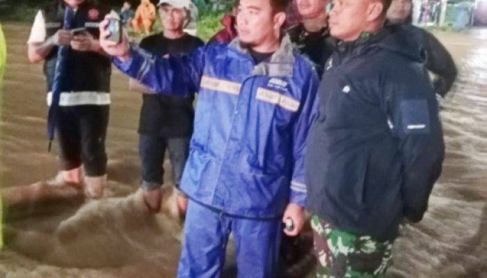 Kodim 0623/Cilegon Ambil Peran Utama Tangani Banjir dan Pohon Tumbang di Sejumlah Wilayah