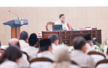 1 Tahun MBG Capai 55 Juta Penerima Manfaat, Prabowo: 99,99% Berhasil, tapi Harus Nol Kesalahan