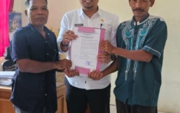 Camat Tamalatea Serahkan SK Lingkungan Secara Simbolis, Perkuat Pengelolaan Wilayah di Kelurahan Manjangloe