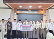 Legislator Gerindra Salurkan PIP di Blitar, Perkuat Akses Pendidikan Siswa Madrasah