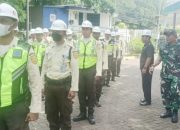 Babinsa Koramil 2303/Pulomerak Bekali Petugas Keamanan dengan Materi PBB untuk Tingkatkan Disiplin