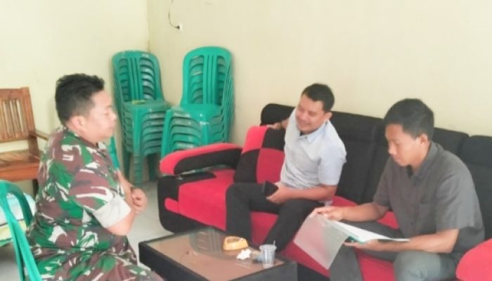 Babinsa Koramil 2302/Bojonegara Aktif Komsos, Perkuat Keamanan dan Budaya Gotong Royong Warga