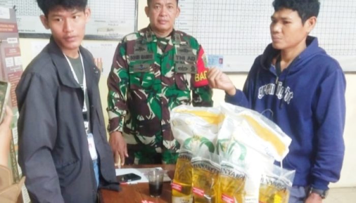 Babinsa Koramil Bojonegara Aktif Dampingi Puanter, Kawal Distribusi Beras Bulog dan Jalin Komunikasi dengan Pedagang