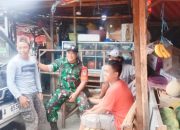 Babinsa Koramil 2303/Pulomerak Gencarkan Komsos Jaga Kebersihan Lingkungan dan Ketertiban Pasar