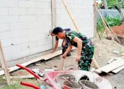 Babinsa Koramil 2305/Cinangka Gotong Royong Bangun Rumah Warga, Perkuat Kepedulian Sosial di Cinangka