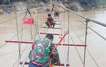 TNI AD Percepat Pembangunan Jembatan Gantung, Desa Terisolasi di Aceh Segera Terhubung