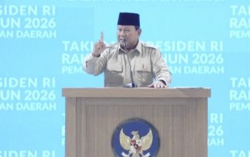 Prabowo Ingatkan Kepala Daerah Banyak Warga Kesulitan Hidup, Harus Berjuang Hilangkan Kemiskinan