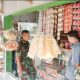 Babinsa Bojonegara Perkuat Puanter, Jaga Stabilitas Harga dan Pasokan Sembako