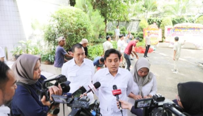 HUT Gerindra ke 18, DPC Jakarta Selatan Bergerak Meberi Manfaat pada Lingkungan Sekitar