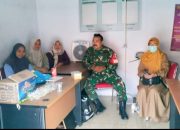 Babinsa Koramil 2302/Bojonegara Perkuat Keamanan dan Gotong Royong Lewat Komsos