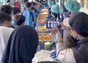 Ciptakan Kebersamaan di Sekolah, MBG Digelar Prasmanan di Sukabumi: Siswa Gembira