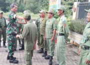 Babinsa Ciwandan Tingkatkan Disiplin dan Kesiapsiagaan Linmas Lewat Pelatihan PBB