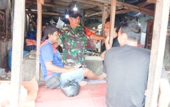 Babinsa Koramil 2303/Pulomerak Aktif Komsos Bahas Harga Sembako dan Persiapan Ramadhan