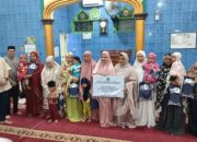 Safari Ramadhan di Masjid Nurul Masyaariq, Sekda Takalar Serahkan Bantuan dan Paparkan Program Digitalisasi Daerah