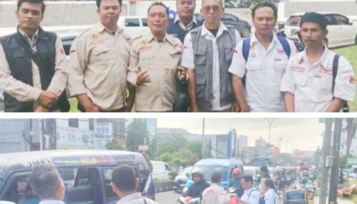 Ramadan Penuh Berkah, Wartawan GWI Cilegon Turun ke Jalan Bagikan Takjil dan Pererat Silaturahmi