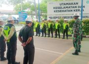 Babinsa Koramil Bojonegara Laksanakan Bintahwil, Latih PBB Security dan Dampingi Warga Kembangkan Kacang Tanah