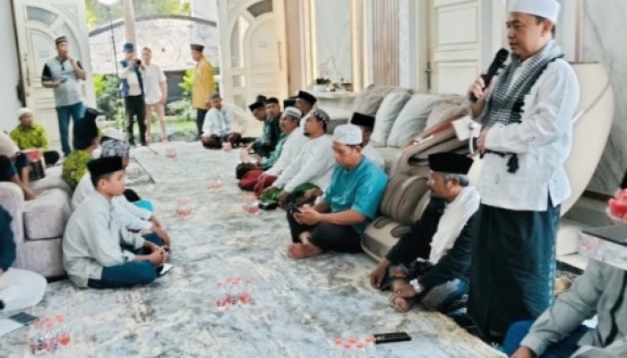 Pererat Ukhuwah Islamiyah, dr. Agus Hasan Setiawan, MM Gelar Buka Puasa Bersama dan Santuni Anak Yatim di Cilegon