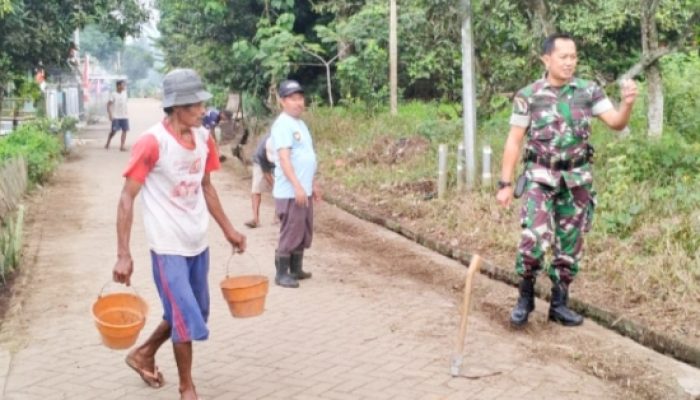 Babinsa Koramil 2307/Ciwandan Intensifkan Komsos Bahas Keamanan Lingkungan dan Siskamling