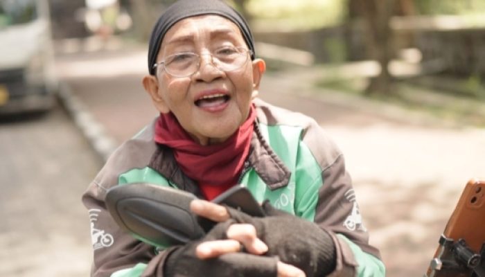 Pengemudi Ojol di Solo Rasakan Manfaat BHR Naik: Senang Banget, Terima Kasih Presiden Prabowo