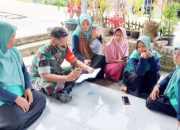 Babinsa Koramil 2306/Mancak Laksanakan Pendataan Sekolah dan Warga di Wilayah Binaan