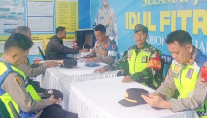 Babinsa Pulomerak Aktif Komsos, Bahas Ramadan hingga Keamanan Dermaga Merak