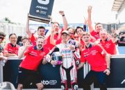 Pembalap muda Indonesia cetak sejarah podium pertama di ajang Moto3 dunia