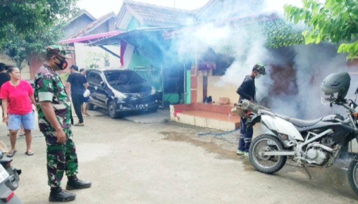Babinsa Koramil 2302/Bojonegara Aktif Laksanakan Puanter Bersama Aparat Desa dan Pedagang