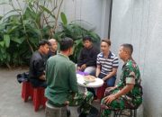 Babinsa Koramil 2303/Pulomerak Gelar Komsos, Dorong Pembangunan Koperasi Merah Putih