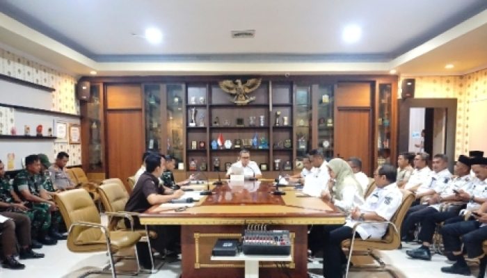 Jelang Idul Fitri, Bupati Jeneponto Pimpin Rapat Forkopimda Perluas – Fokus Stabilkan Harga dan Antisipasi Kemacetan